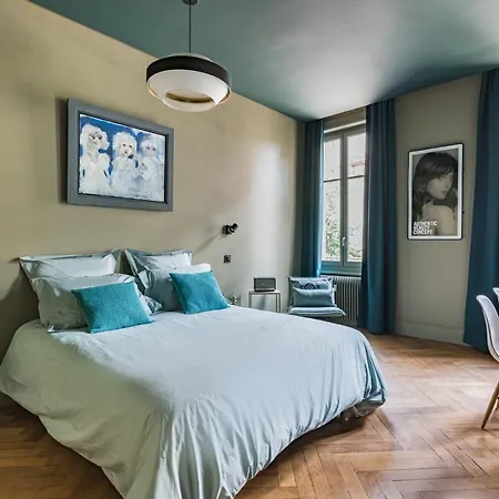 Apartment Beige Hospitalite - Bella -hypercentre - Luxe *